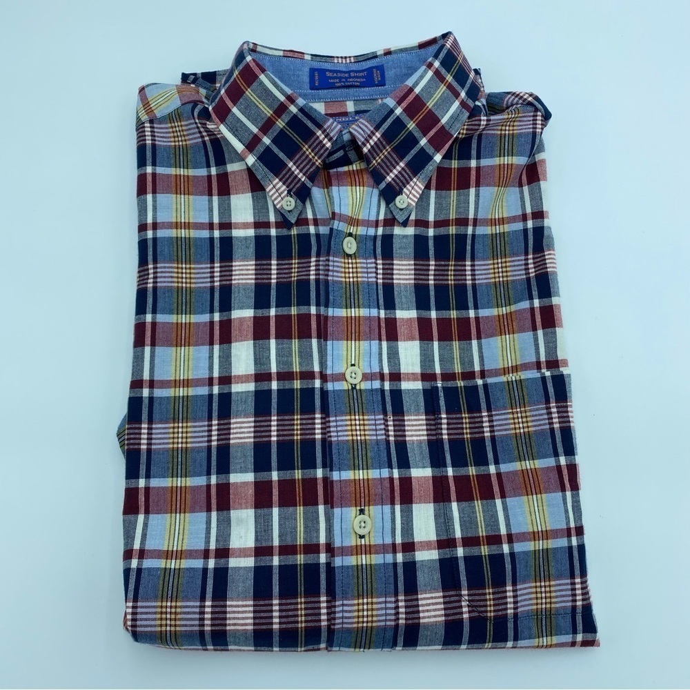 Men’s Pendleton Short Sleeve Button‎ Up Shirt. Size L